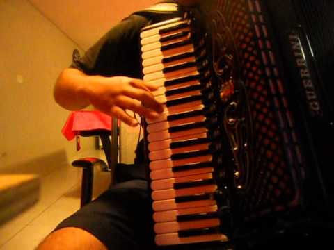 Gajdarsko Oro Na Armonika Makedonska Narodna Muzika Koco Petrovski