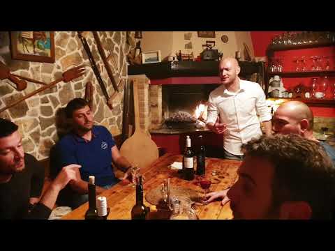 MARKO ŠKUGOR - RUŽO BILA (LIVE) ft. klapa Sebenico