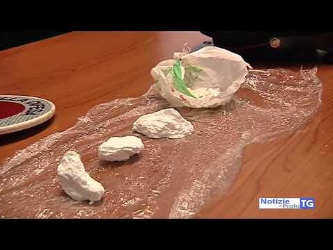 2021-01-05 PRATO - DROGA NEL SACCHETTO DELLA SPESA, ARRESTATO