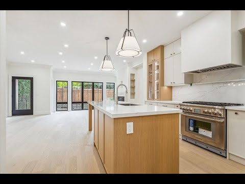 Old Oakville, Oakville, ON - Sotheby's International Realty Canada