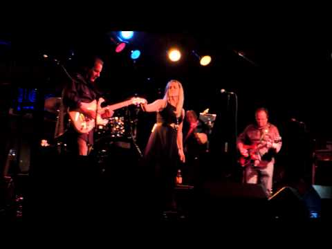 Eve Selis Band - One Day At A Time