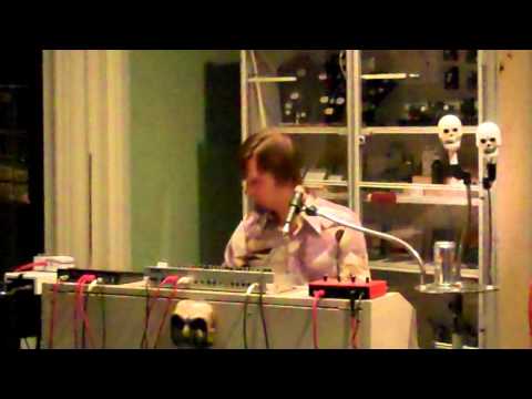 Watch lagu Images Videos Newspaper Yucca Valley, Watch Images Newspaper Yucca Valley free Watchn, video klip Newspaper Yucca Valley