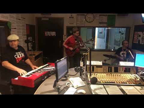 Cookin' On 3 Burners - The Jump Off - live on 3RRRFM