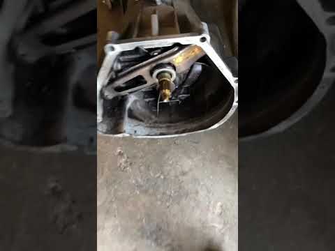 Ford 6 speed transmission 7.3 powerstroke clutch fork