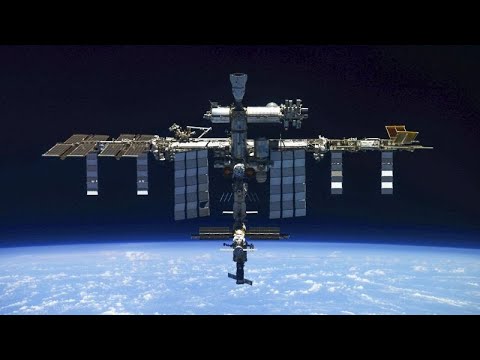 Russischer Satellit zerbricht in 200 Teile - ISS-Astronauten gehen in Deckung