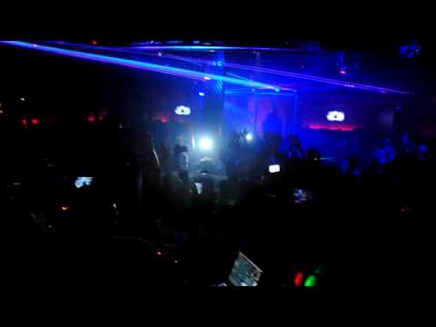 ABOVE & BEYOND @ CELEBRITIES  - 11/26/09 - Oceanlab vs. Mike Shiver - If I Could Fly On The Surface
