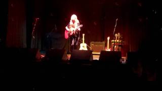 Caitlin Crosby--Flawz