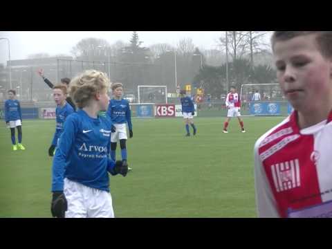 Isaiah Ahmed KAMPONG JO12-1 - UVV JO12-1 2de helft (0-0)