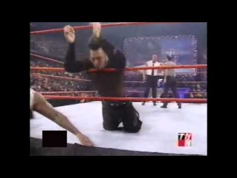 Right to Censor vs. The Hardy Boyz (WWF Tag Team Championship) (WWF RAW 11/6/00)
