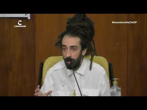 Ras Kadhu no X Forum Cannabis Medicinal da Cidade de São Paulo