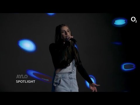 Aylo - Spotlight (Official Live Performance)