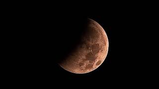 eclissi-parziale-di-luna-a-napoli-lo-spettacolo-monitorato-dall-osservatorio