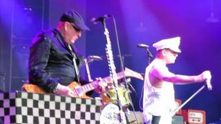 Cheap Trick - Daddy Should&#39;ve Stayed In School - Charlotte 9/16/16