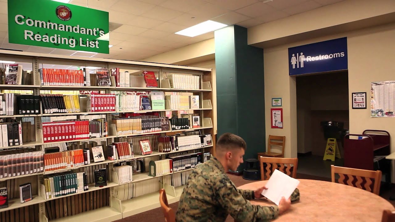 Thinking inside the book: Commandant's Reading List