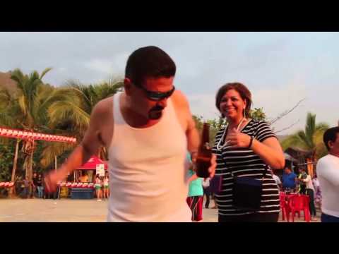 Cumbia Mañanera - La Maquina de El Salvador