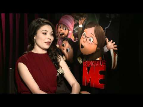 Thumbnail of the video: BTS: Miranda talks about the Minions