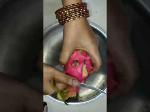 How  to cut Dragon fruit easily # UMAS RECIPE