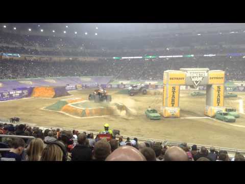 Monster Jam Ford Field February 27 Obstacle Challenge Monster Mutt and Lucas Oil Crusader
