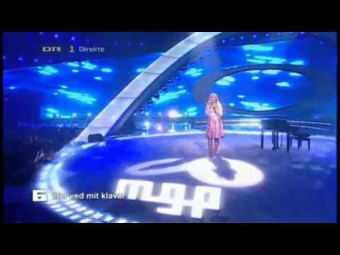 [MGP 2011 DK] Nina - Her ved mit klaver