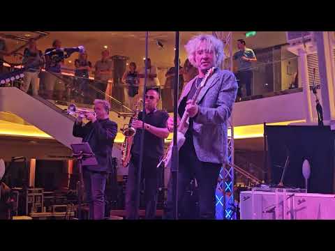 LRBC # 43 KWS Band 'She Loves My Automobile'.