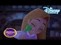 Rapunzels Wilde Avontuur | Baby Pascal | Disney Channel NL