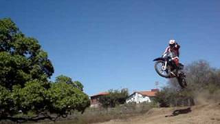 preview picture of video 'Pista de  Moto Cross  Em Limoeiro do Norte'