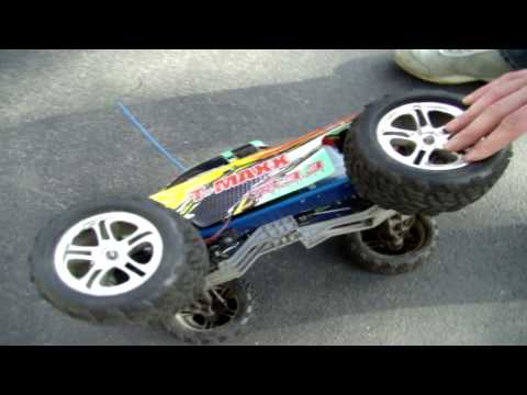 T-Maxx & REVO 3.3 EXTREME AIR BASH 09'