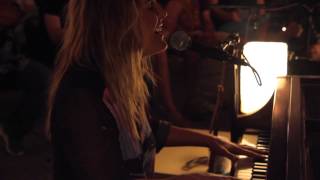 Grace Potter - Empty Heart Live in Studio89