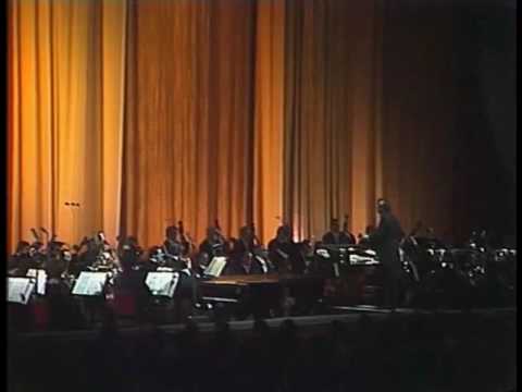 Mikhail Pletnev plays Beethoven Piano Concerto no. 5 - video 1981