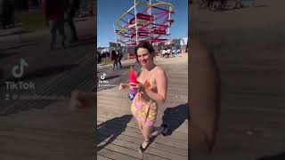 coney island vibes