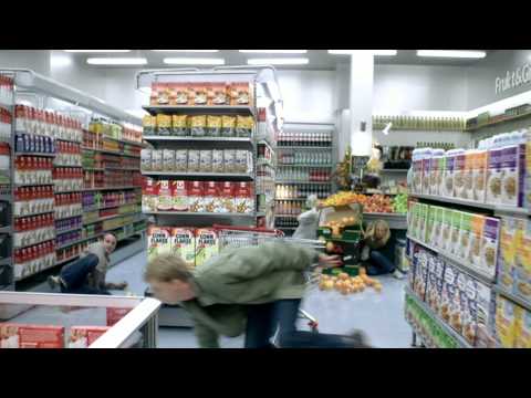 ICA reklamfilm 2007 v.21 - Skräckmamma (HD)