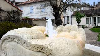 preview picture of video '10 APR 2012 FRANCE DORDOGNE RIBERAC THE HAND FOUNTAIN FROM EDMUND ASHBY 2003'