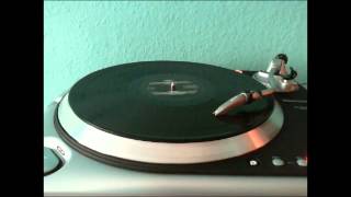 Dee - Feeling Um Pa Paa Paaa (Hard on Dub)