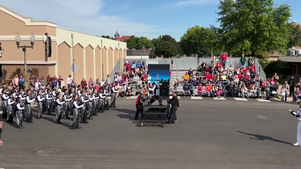Corps Design Rolling Step Stage In Use