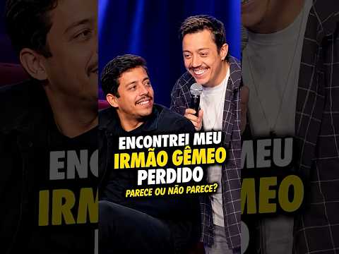 PARECE DEMAIS 😂 Será que são parentes? #renatoalbani #standup #standupcomedy #piadascurtas #humor