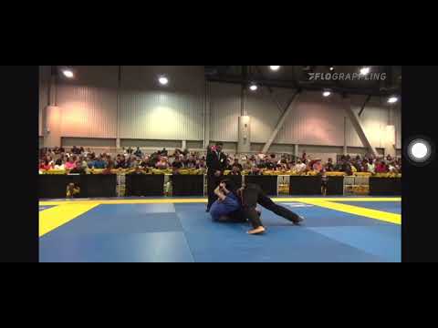 World Masters IBJJF 2022: Master 3 Brown Heavy QF