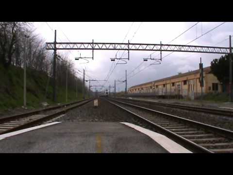 E 403.024 IN TRANSITO A TORRICOLA SULL' IC 588