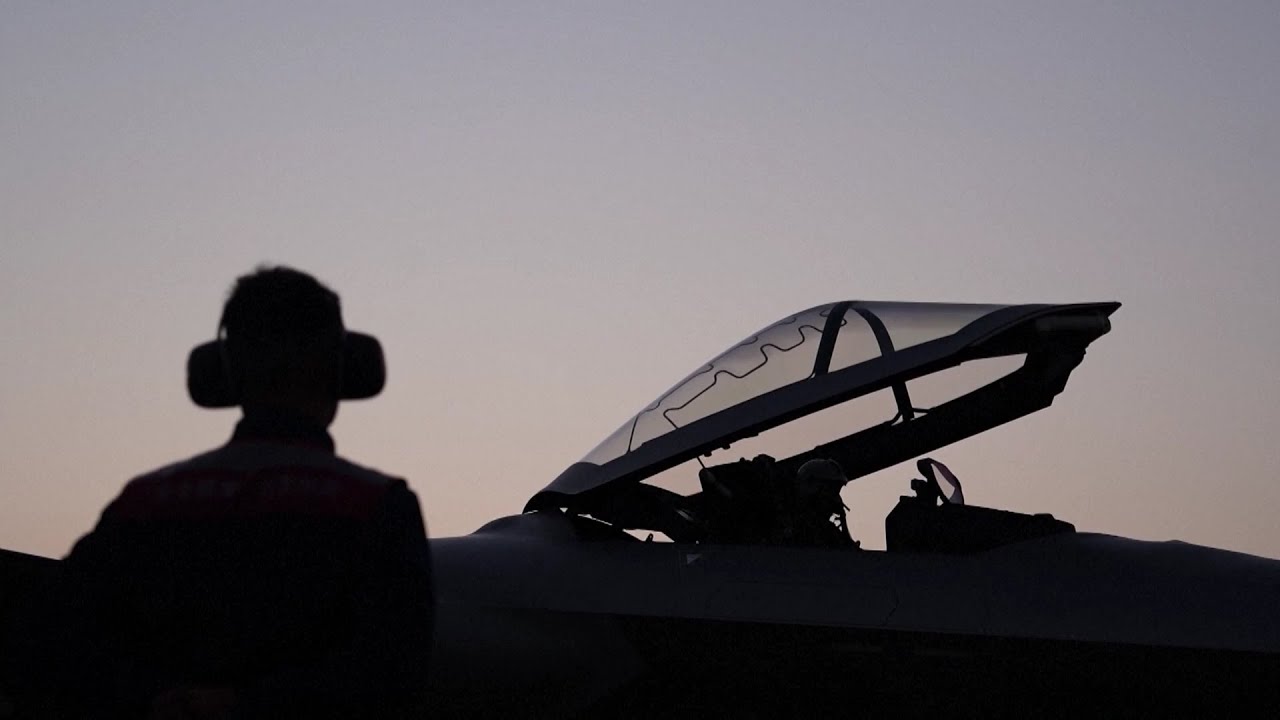 Expulsar y aniquilar, romper defensas, y atacar a larga distancia