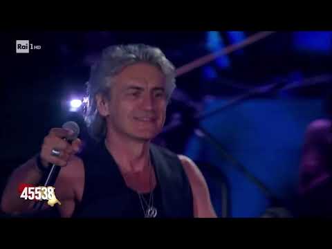 Ligabue e Max Pezzali "Leggero" (Italia Loves Romagna)