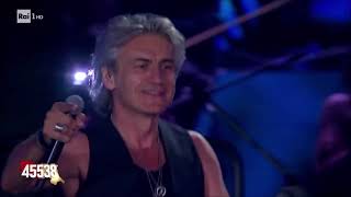 Ligabue e Max Pezzali &quot;Leggero&quot; (Italia Loves Romagna)