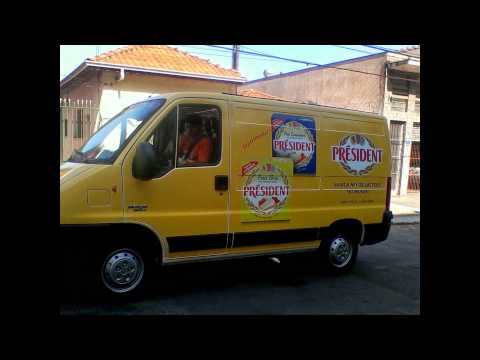 ADESIVAGEM DE VANS LACTALIS - ADESIVO - ENVELOPAMENTO