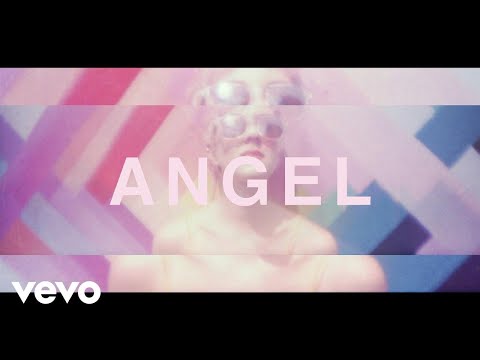 Femme - Angel