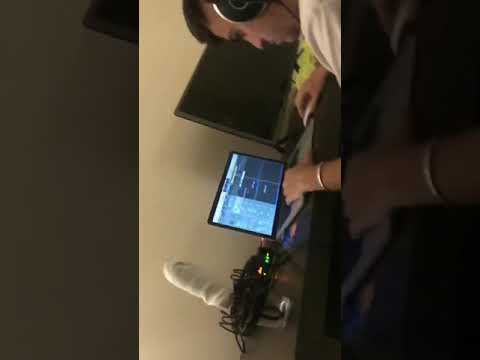 BAD GYAL Y OMAR MONTES nuevas canciones