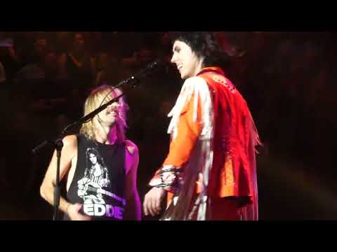 Foo Fighters - Under Pressure (Queen/Bowie cover) - Live at Madison Square Garden in NYC on 7/17/18