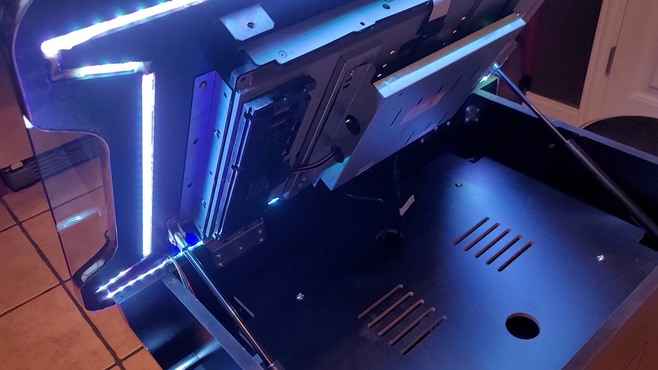 3-sided Arcade Cocktail Table - 26