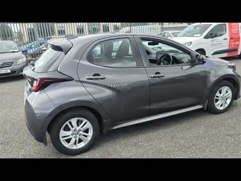 Toyota Yaris 1.5 HYBRID LUNA 5DR - Image 2