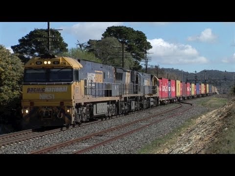 Australian Container Train at Ararat.  Sat 20/08/11