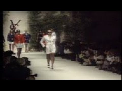 France - Standing Ovation For Saint Laurent