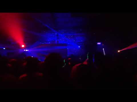 Groseilles / Récréa-Circus / Raditek / Un moment bien sombre Part4