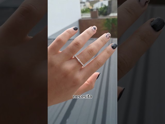 Vídeo relacionado con PRETTYLE Anillo de Plata S925, Anillo Abierto de Bola de Cuentas de Luz Simple Femenina, Anillo de Cola de Moda para Niñosanillo de plata s925, Apertura regulable